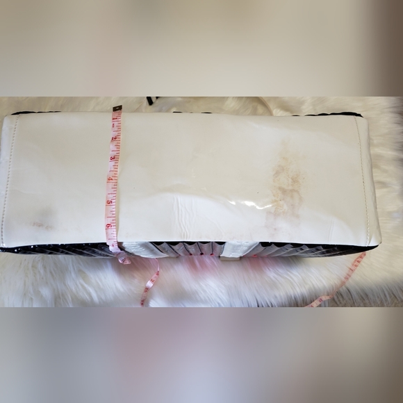 Louis Vuitton Monogram Mirror Neo Porte - Picture 16 of 17